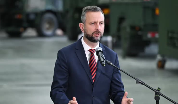  Міністр оборони Польщі натякнув, що якщо Україна не поквапиться, то МіГ-29 продадуть болгарам 