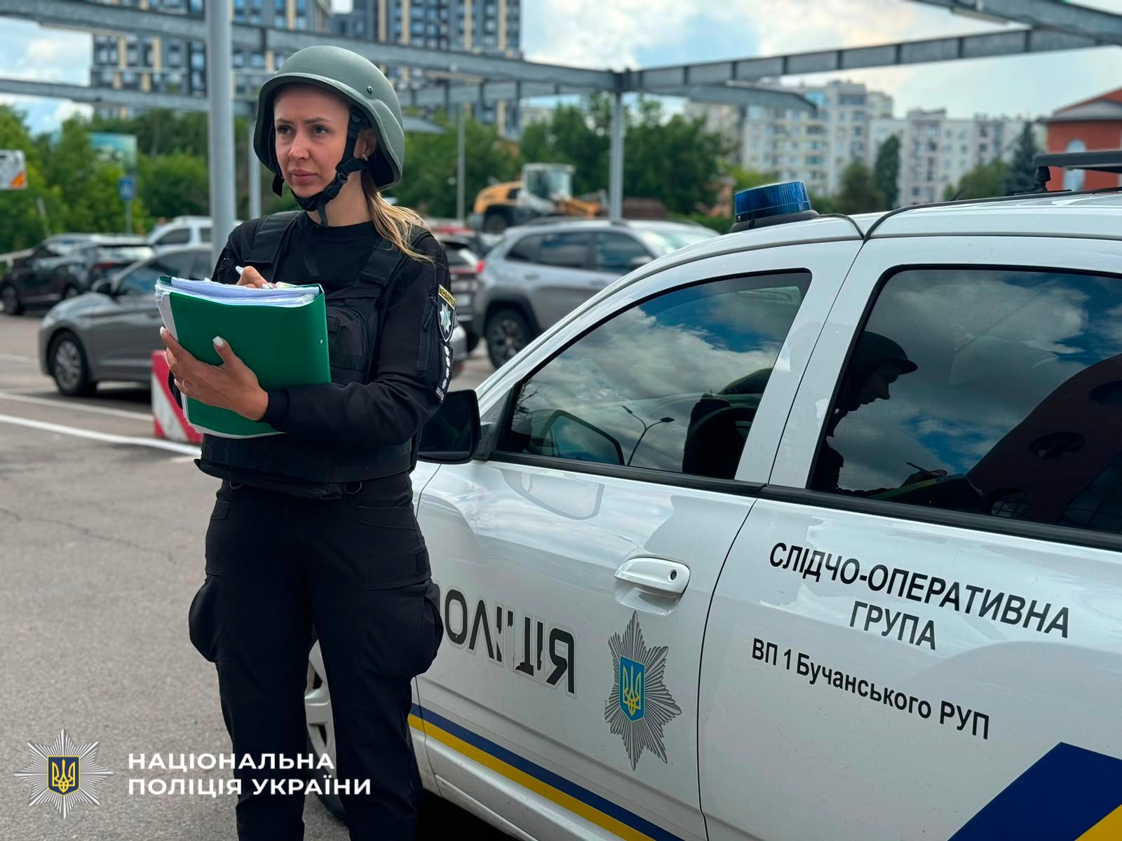  Пʼятеро людей загинули, 23 постраждали: на Київщині поліцейські продовжують працювати на місцях наслідків атаки 