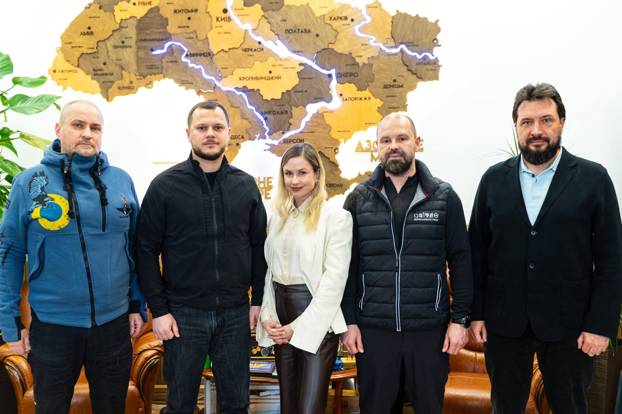  Микола Калашник зустрівся з керівницею регіонального хабу для Східної Європи ЄІБ Крістіною Мікуловою 