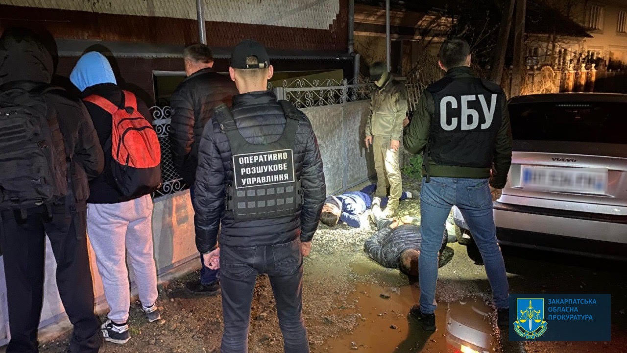  Понад 16 000 євро за незаконне переправлення групи призовників через кордон 
