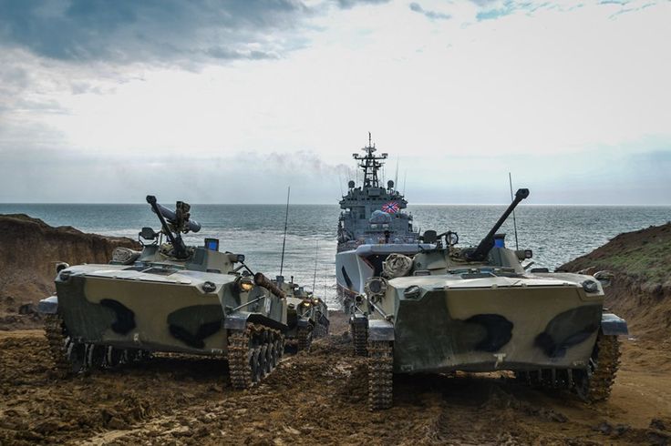  В Росії великі проблеми в Криму: Кремль хоче захопити одразу два моря 