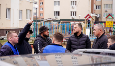 Микола Калашник працює на місцях ворожої атаки на Київщину