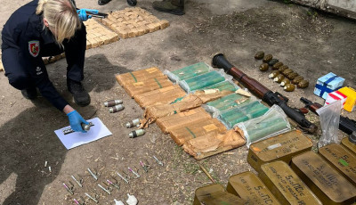 У киянина вилучили понад 35 тисяч набоїв та зброю