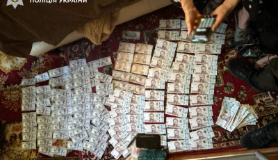 У Києві спецпризначенці КОРД затримали чоловіка, який під час затримання погрожував підірвати гранату