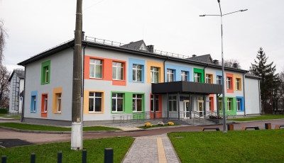 Микола Калашник відвідав відновлений Плосківський ліцей у Великодимерській громаді
