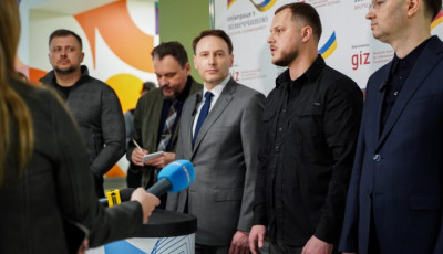 Київщина інвестує в сучасну меддопомогу дітям — Калашник