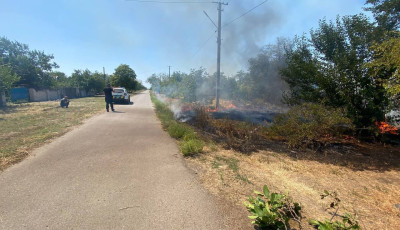 У Криворізькому районі поліцейські врятували чоловіка із пожежі