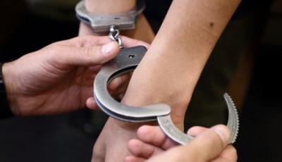 Розбещував 15-річну дівчину: Поліція Київщини затримала зловмисника