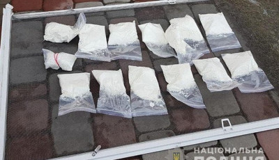 Викрито наркоугруповання, яке виготовляло та збувало до 10 кг амфетаміну щомісяця