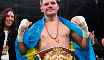 Непобедимый украинский боксер Беринчик проведет защиту чемпионского титула против россиянина
