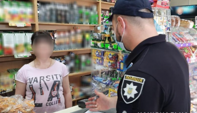 В Николаеве 13-летняя девочка попала в больницу с алкогольным отравлением
