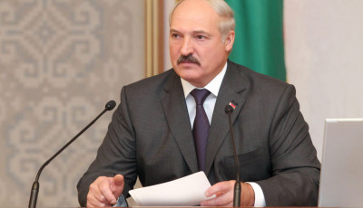 Лукашенко вирішив не скасовувати парад на 9 травня в Білорусі попри коронавірус