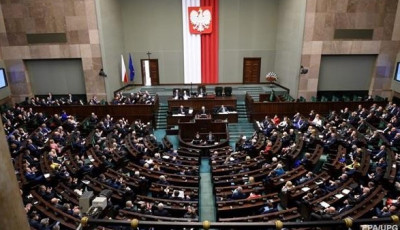 Сейм Польщі ухвалив постанову про звільнення політвязнів