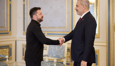 Президент обговорив із главою МЗС Туреччини мирні переговори та двосторонні відносини
