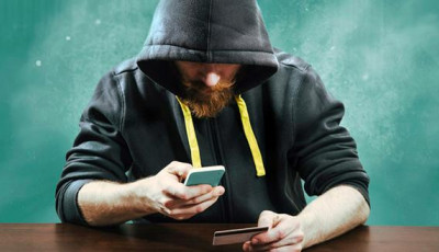 Шахраї видурили у 70-річної мешканки Тернопіля майже 100 000 гривень 